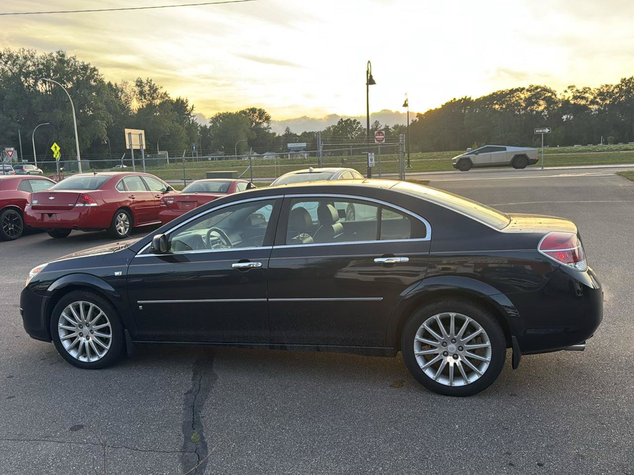 Used 2007 Saturn Aura XR w/ Premium Trim Pkg FWD image 8