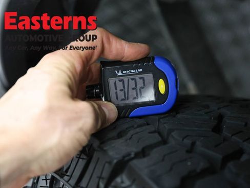 Used 2018 Mercedes-Benz Sprinter 144 Cargo image 23