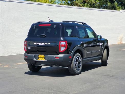 New 2026 Ford Bronco Sport Outer Banks w/ Outer Banks Tech Package+ AWD/4WD image 4