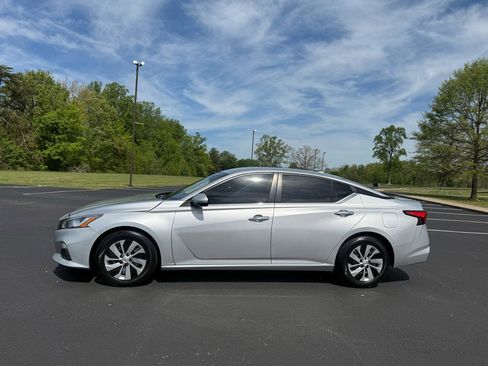 Used 2020 Nissan Altima 2.5 S image 5