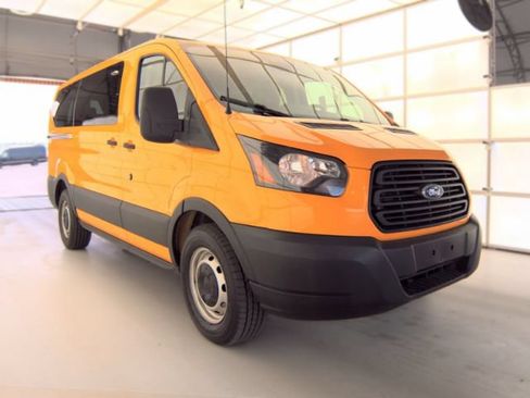 Used 2019 Ford Transit 150 XL RWD image 1