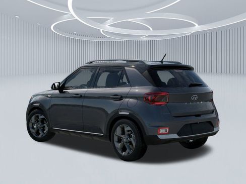 New 2026 Hyundai Venue SEL FWD image 5
