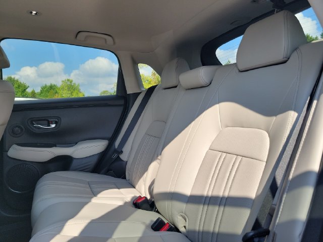 New 2027 Honda HR-V EX-L image 9