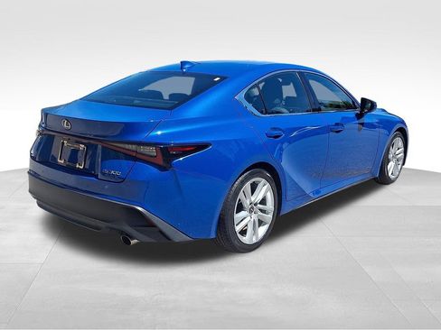 Used 2023 Lexus IS 300 w/ Comfort Package RWD image 6