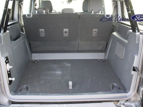 New 2025 Ford Bronco 4-Door image 6