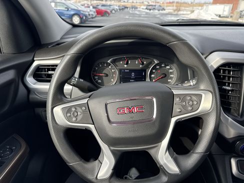 Certified 2023 GMC Acadia SLE image 14