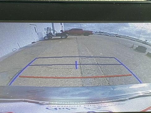 Used 2017 Toyota Corolla LE image 10