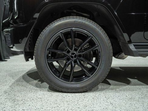 Certified 2025 Mercedes-Benz G 550 image 7