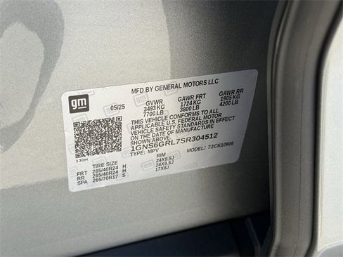 New 2025 Chevrolet Suburban High Country image 30