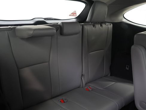 Used 2023 Toyota Highlander Platinum AWD/4WD image 13