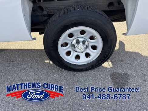 Used 2011 Chevrolet Silverado 1500 W/T RWD image 12