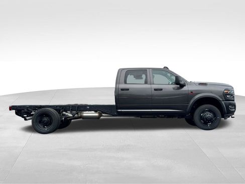New 2026 RAM 4500 Tradesman AWD/4WD image 8