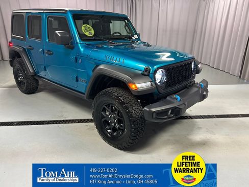 Used 2024 Jeep Wrangler Unlimited AWD/4WD image 1