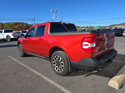 Used 2023 Ford Maverick Lariat w/ Lariat Luxury Package image 6