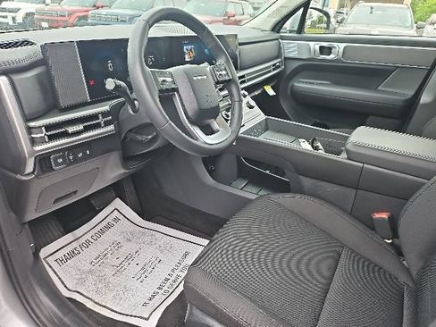 Used 2026 Hyundai Santa Fe SE AWD/4WD image 9