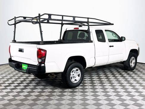 Used 2021 Toyota Tacoma SR RWD image 8