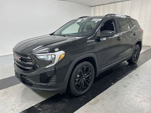 Used 2021 GMC Terrain SLE w/ Driver Convenience Package AWD/4WD image 5