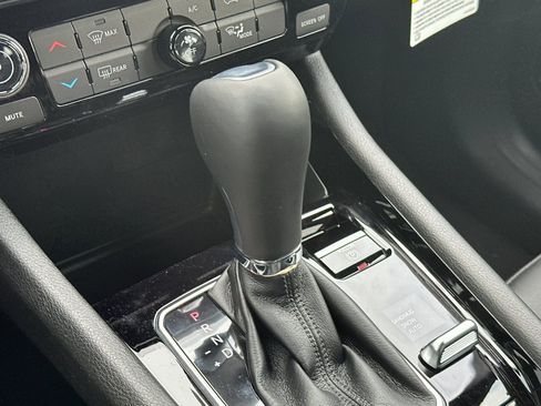 New 2026 Jeep Compass Latitude image 21