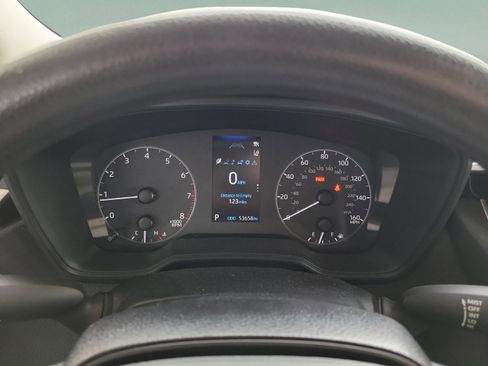 Used 2024 Toyota Corolla LE image 10