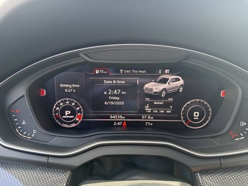 Used 2018 Audi SQ5 Prestige AWD/4WD image 16