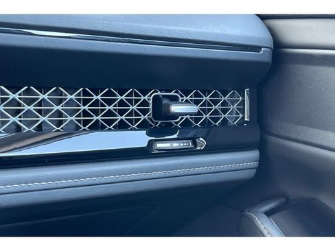 Used 2024 Honda Accord Touring image 29