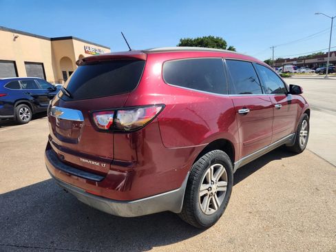 Used 2015 Chevrolet Traverse LT w/ Traveler's Package FWD image 5