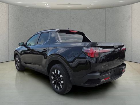 Used 2025 Hyundai Santa Cruz SEL FWD image 7