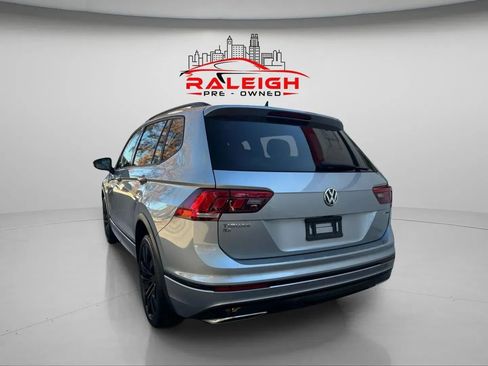 Used 2021 Volkswagen Tiguan SE R-Line w/ 3rd Row Seat Package image 5