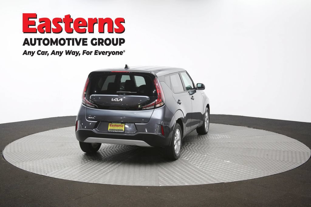 Used 2023 Kia Soul LX w/ LX Technology Package FWD image 38