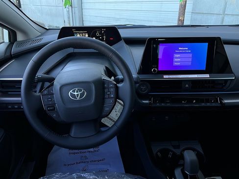 New 2026 Toyota Prius XLE image 13