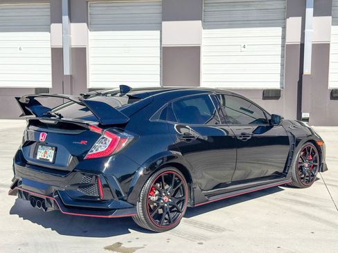 Used 2021 Honda Civic Type R image 6