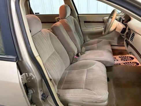 Used 2001 Chevrolet Impala FWD image 15