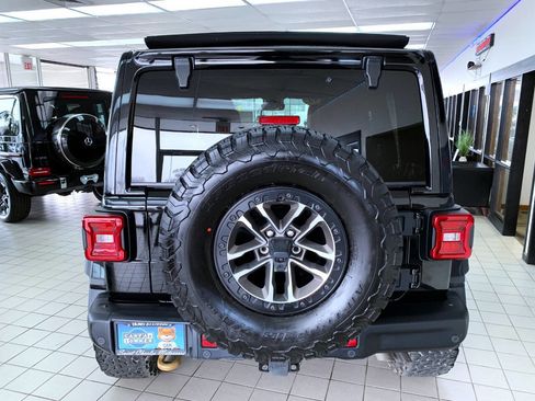 Used 2024 Jeep Wrangler Unlimited Rubicon 392 image 4