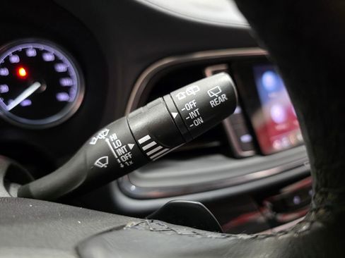 Used 2021 Buick Enclave Essence w/ Trailering Package, 5000 lbs. image 26