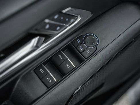 Used 2024 Chevrolet Silverado EV RST image 43