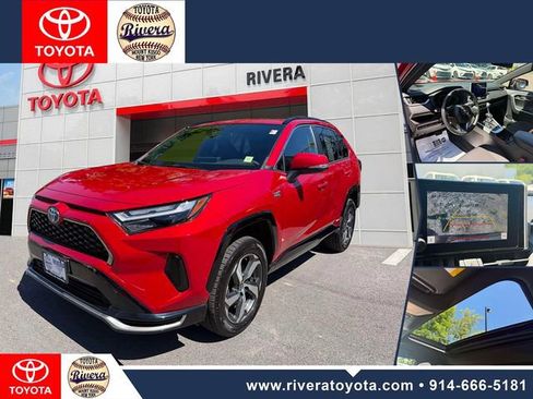 Used 2023 Toyota RAV4 SE w/ Weather & Moonroof Package AWD/4WD image 1