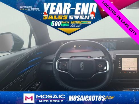 Used 2024 Lincoln Nautilus Reserve w/ Equipment Group 202A image 14