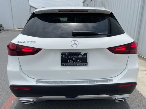 Certified 2026 Mercedes-Benz GLA 250 image 11