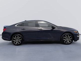 Used 2025 Chevrolet Malibu RS w/ LPO, Floor Liner Package FWD video 2