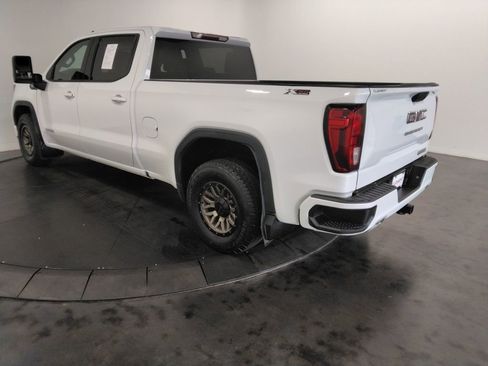 Used 2024 GMC Sierra 1500 Elevation w/ X31 Off-Road Package AWD/4WD image 8