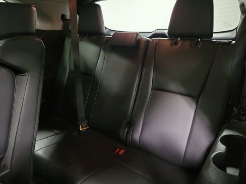 Used 2020 Toyota Highlander Limited AWD/4WD image 21
