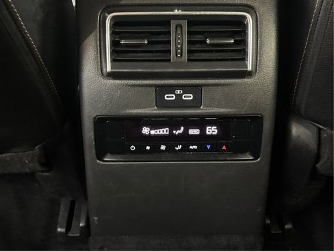 Used 2024 MAZDA CX-90 Plug-In Hybrid w/ Premium Pkg AWD/4WD image 29