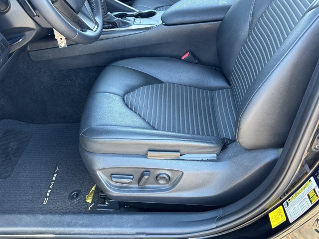 Used 2022 Toyota Camry SE w/ Carpet Mat Package (TMS) FWD image 20