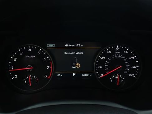 Used 2019 Kia Stinger Premium AWD/4WD image 15