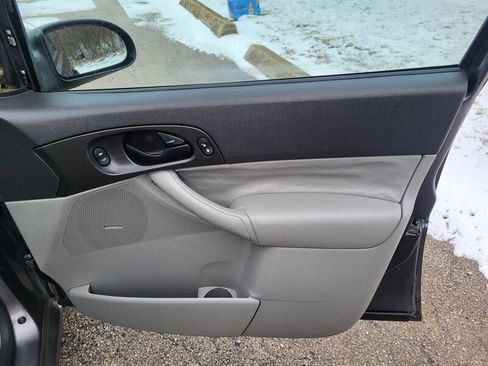 Used 2007 Ford Focus SE image 21