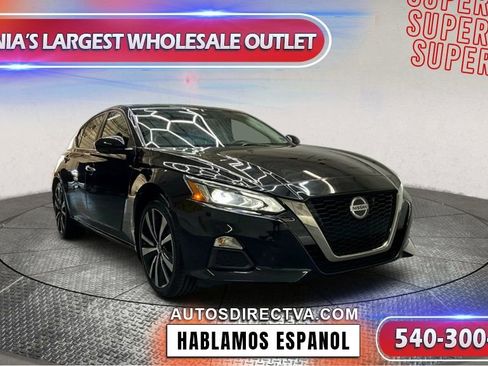 Used 2021 Nissan Altima 2.5 SR w/ SR Premium Package image 2