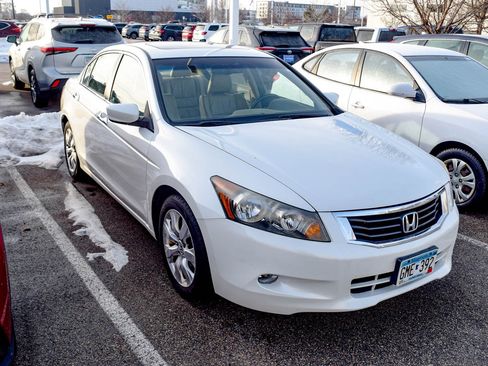 Used 2010 Honda Accord EX-L image 1