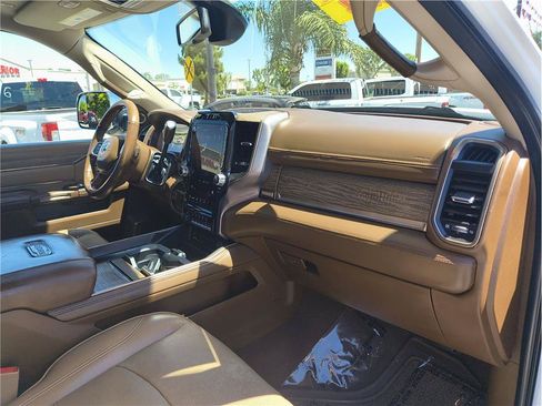 Used 2019 RAM 2500 Limited AWD/4WD image 12