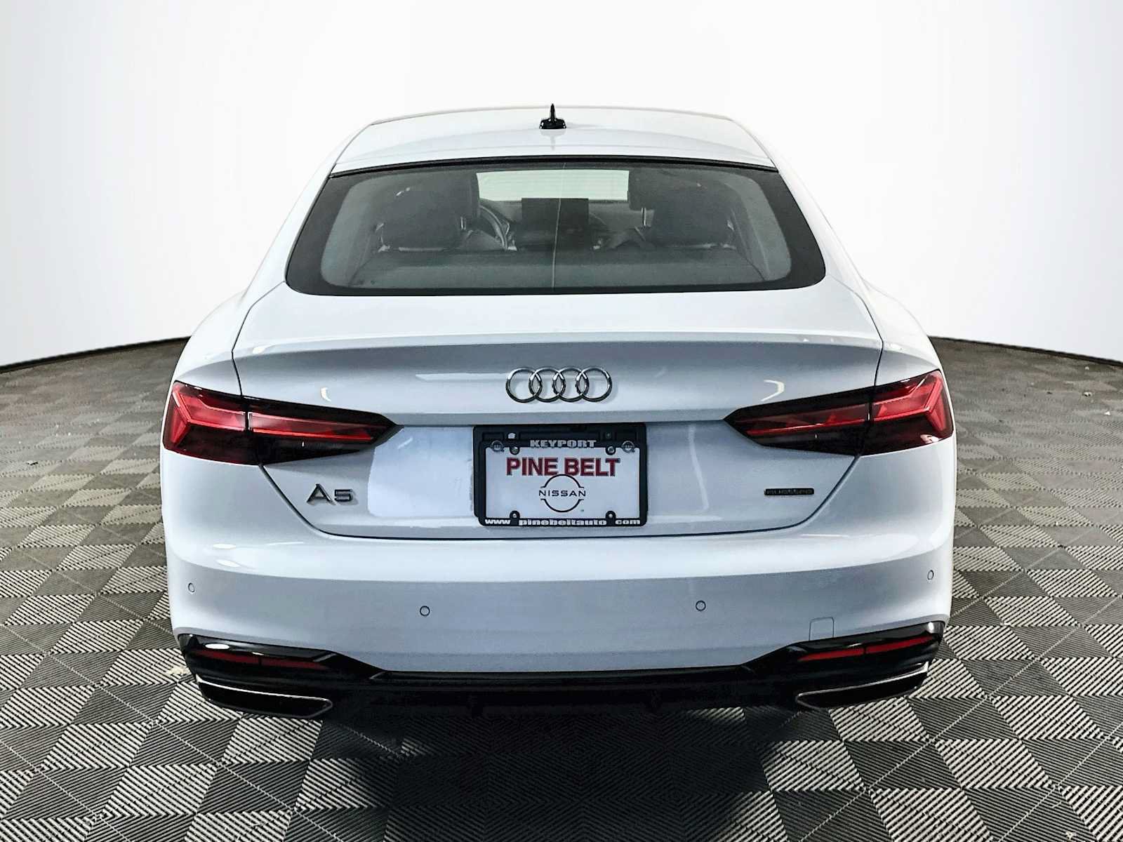 Used 2025 Audi A5 2.0T Premium AWD/4WD image 5