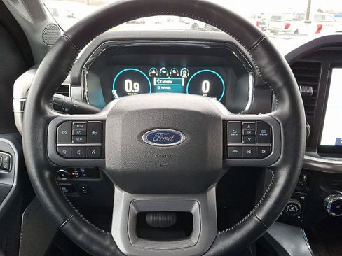 Used 2022 Ford F150 Lariat image 17